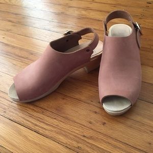 SOLD Bryr Clogs Susie Spanish Toe in Clay Nubuck